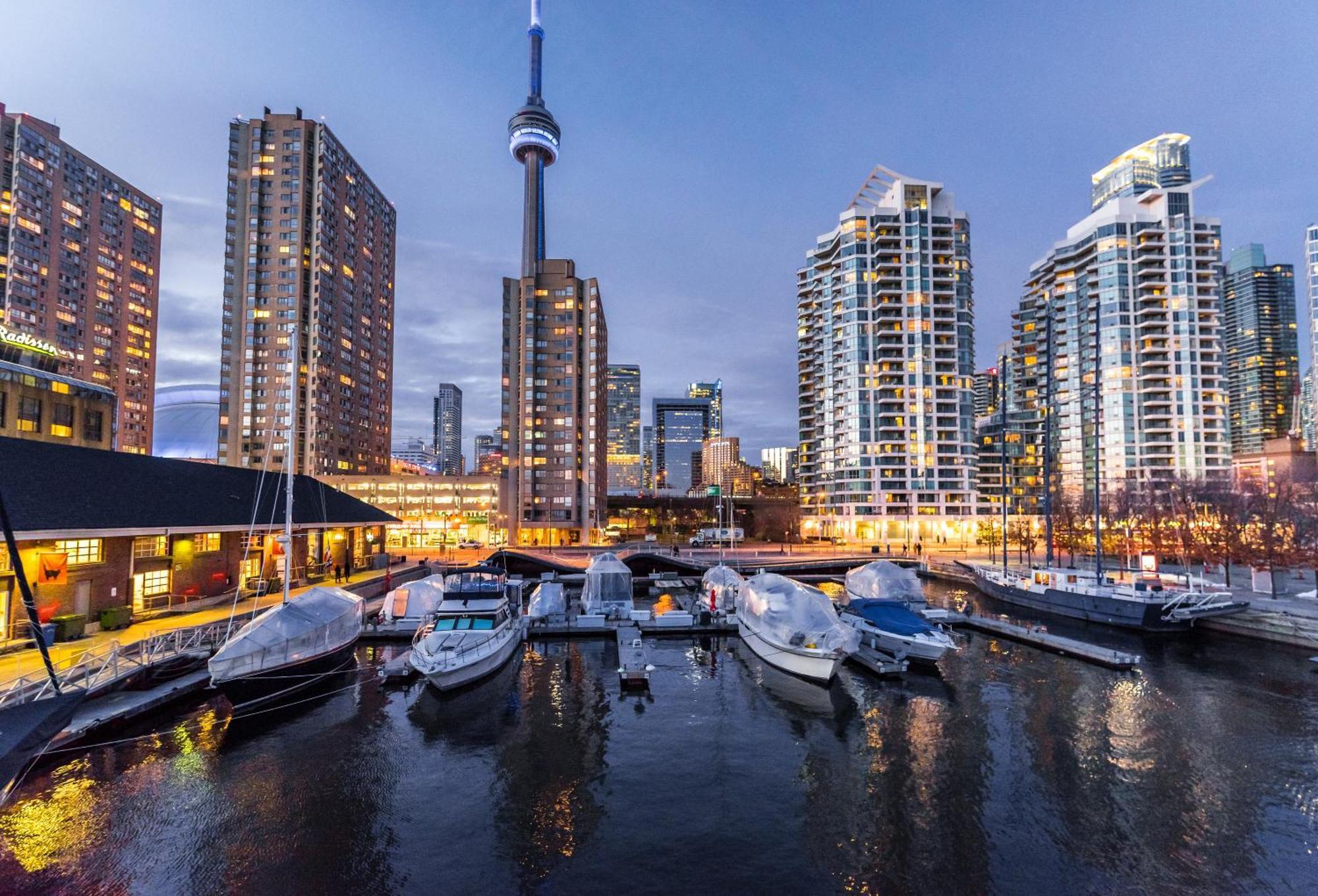 Отель Intercontinental Toronto Centre By Ihg Экстерьер фото