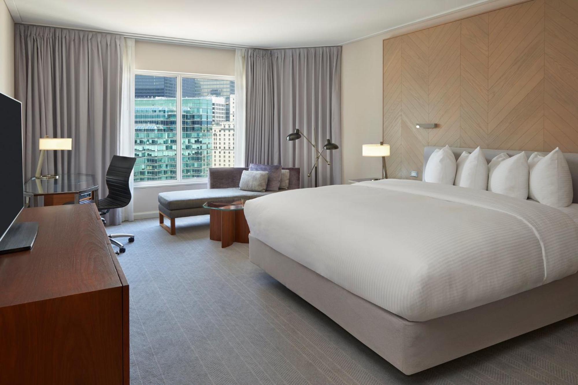 Отель Intercontinental Toronto Centre By Ihg Экстерьер фото