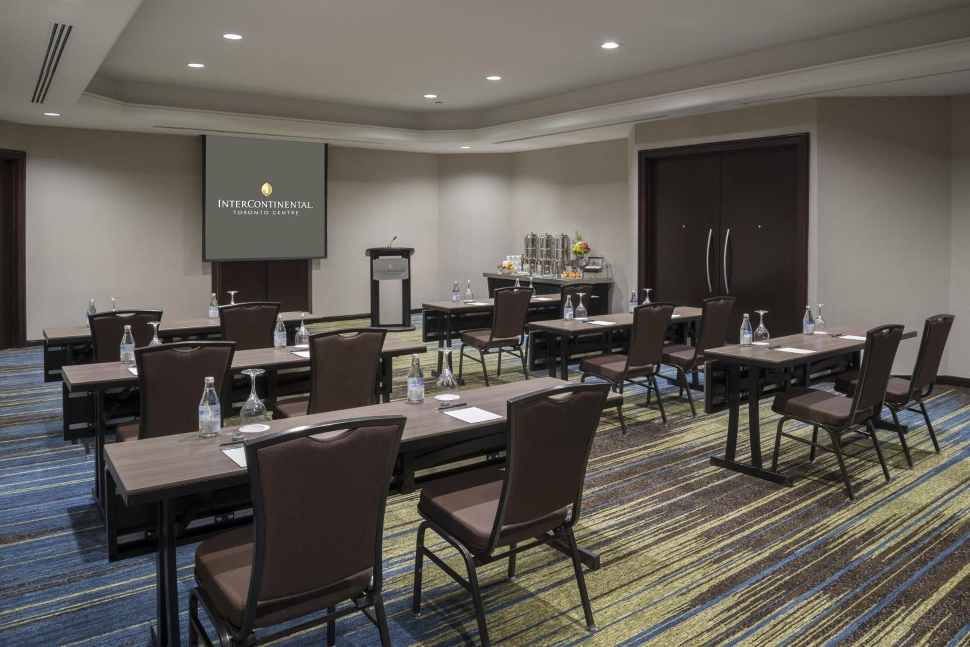 Отель Intercontinental Toronto Centre By Ihg Экстерьер фото